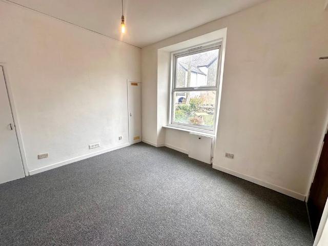 Apartment for rent in Llanfairfechan, Wales