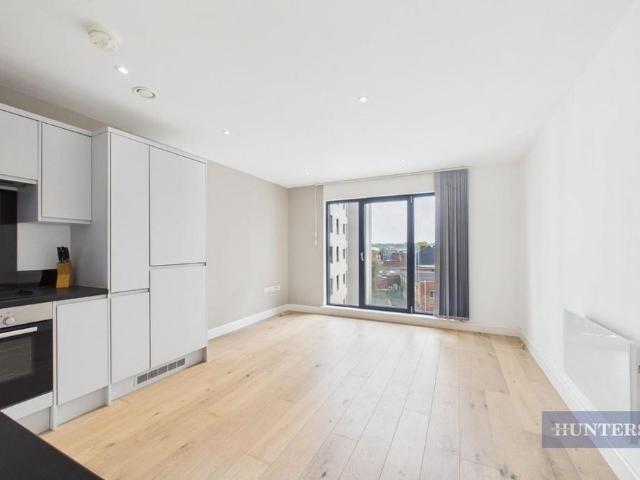 Apartment for rent in Ocean Village, Southampton