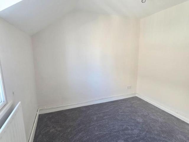 Apartment for rent in Bridgend