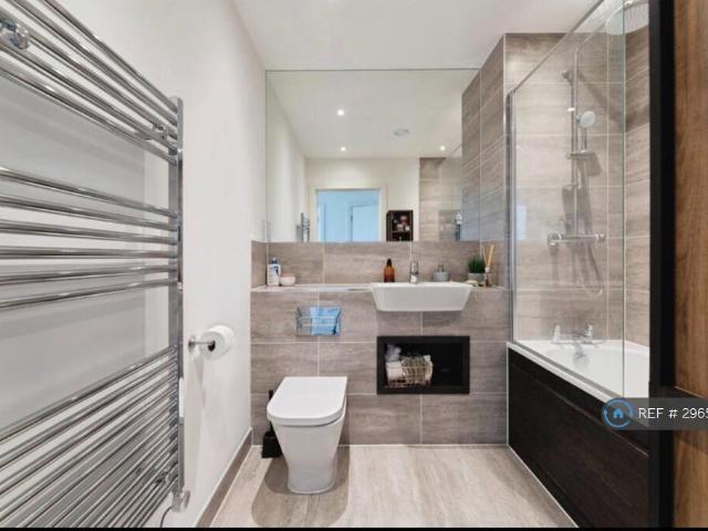 Flat for rent in Scrattons Farm, Greater London