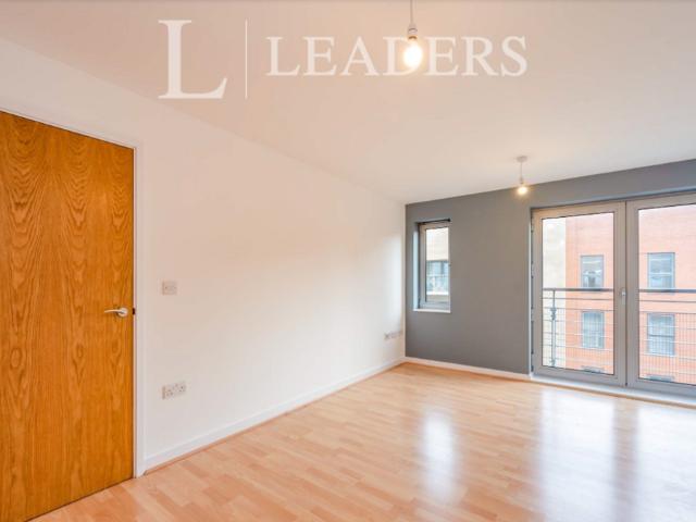 Flat for rent in Portsea, City Of Portsmouth