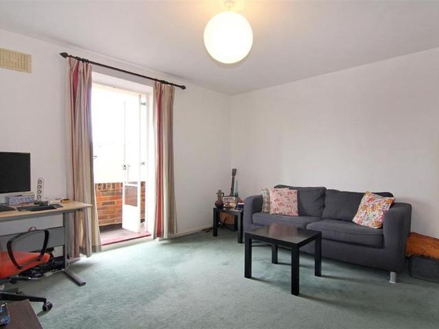 Apartment for rent in London Borough of Wandsworth, Greater London