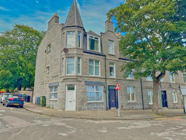 Flat for rent in Ballindoch, Scotland