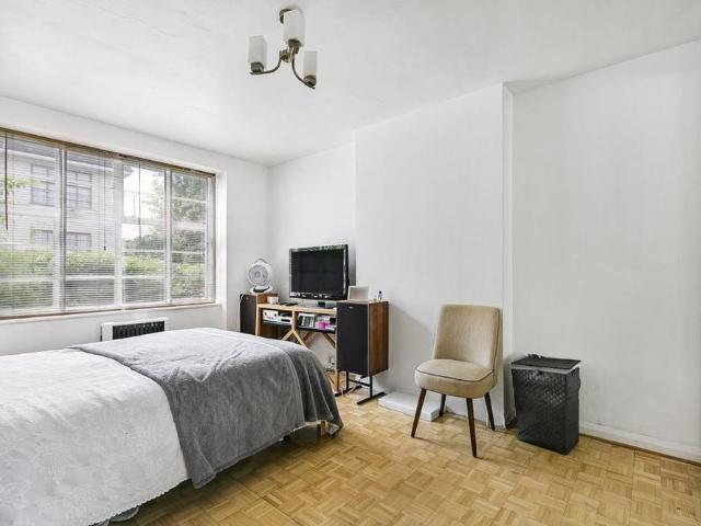 Apartment for rent in Colney Hatch, Isle Of Man