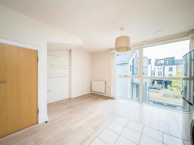 Apartment for rent in London Borough of Lewisham, Brockley
