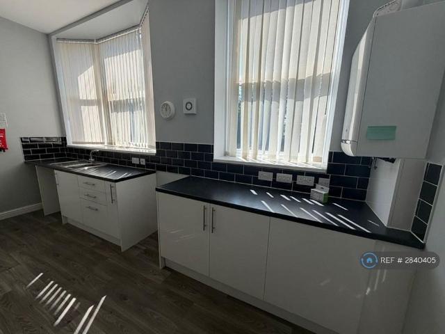 Apartment for rent in New Bold, St Helens
