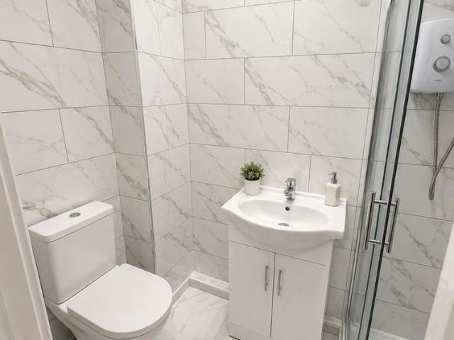 Apartment for rent in Calderstones