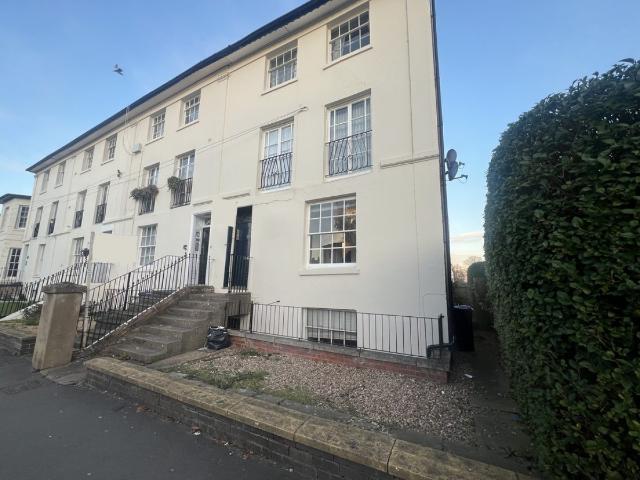 Apartment for rent in Sydenham, Green Close