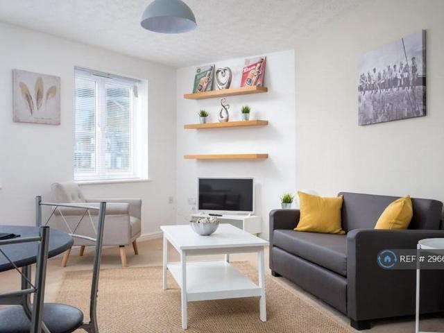 Apartment for rent in Fiddler's Green, Golden Valley