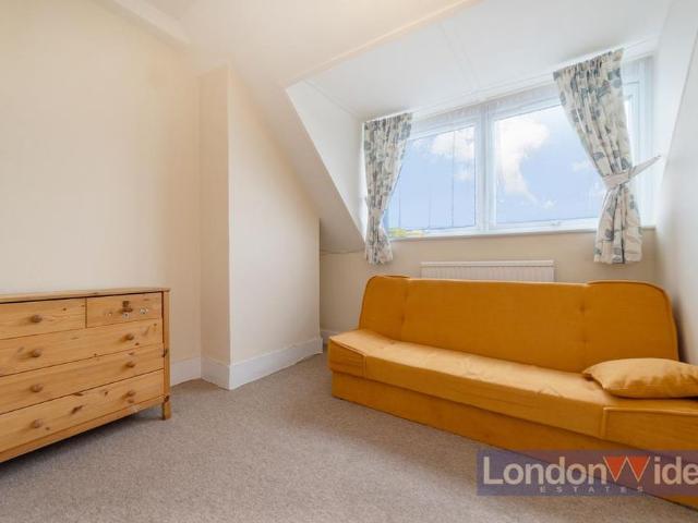 Apartment for rent in London Borough of Ealing, Greater London