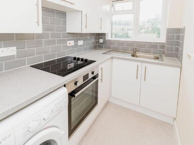 Apartment for rent in Helford, Hampshire