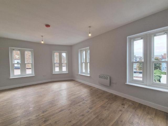 Apartment for rent in Middle Deal, Ash