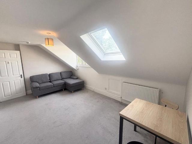 Apartment for rent in Milverton, Green Close