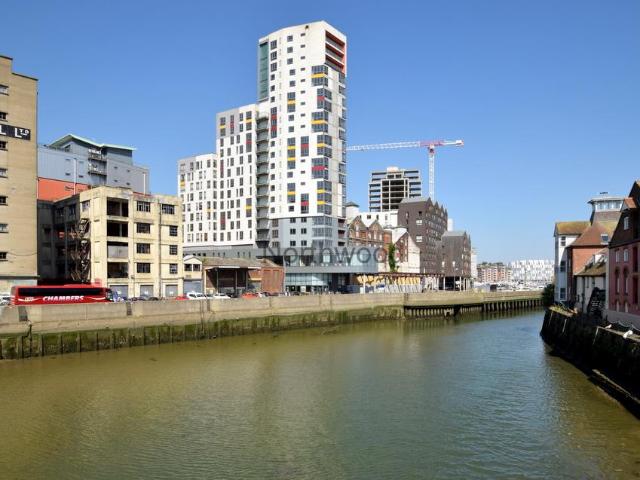 Flat for rent in Key Street, Suffolk