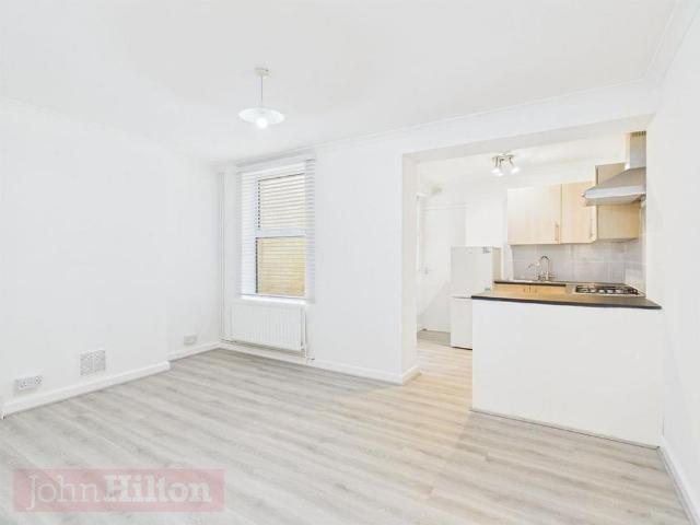 Apartment for rent in Round Hill, Brighton & Hove
