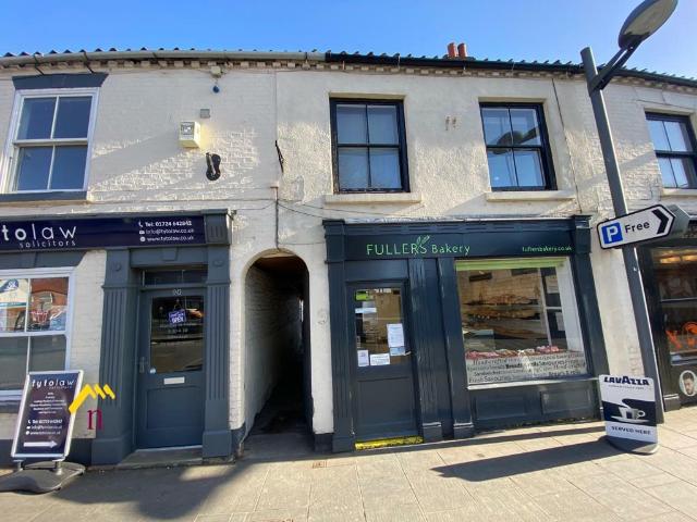 Flat for rent in Windsor, Crowle