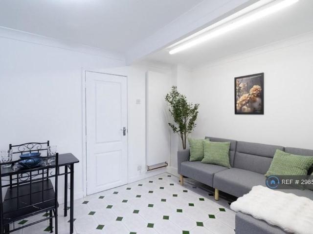 Apartment for rent in Hilsea, City Of Portsmouth