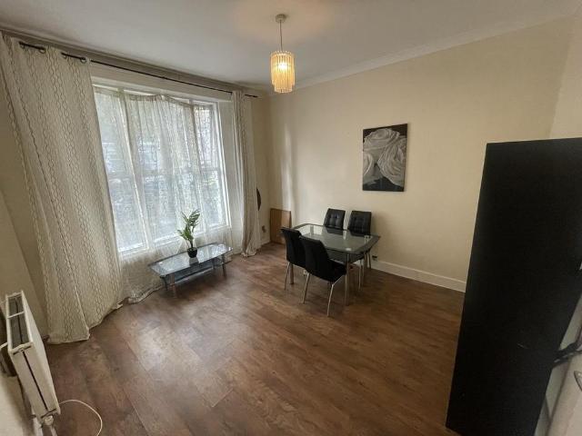 Apartment for rent in London Borough of Hounslow, Spring Grove