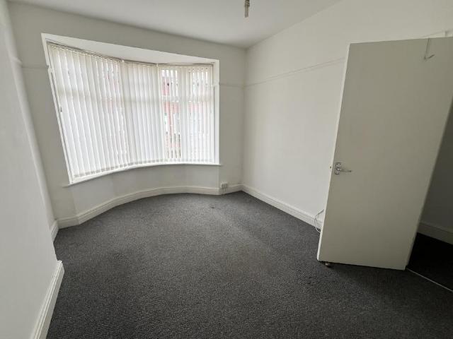 Flat for rent in Porthcawl, Nottage