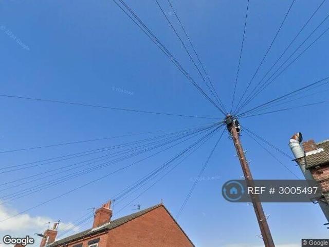 Apartment for rent in Half Acres, Wakefield