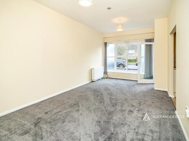 Flat for rent in Woodside Estate, Houghton Regis