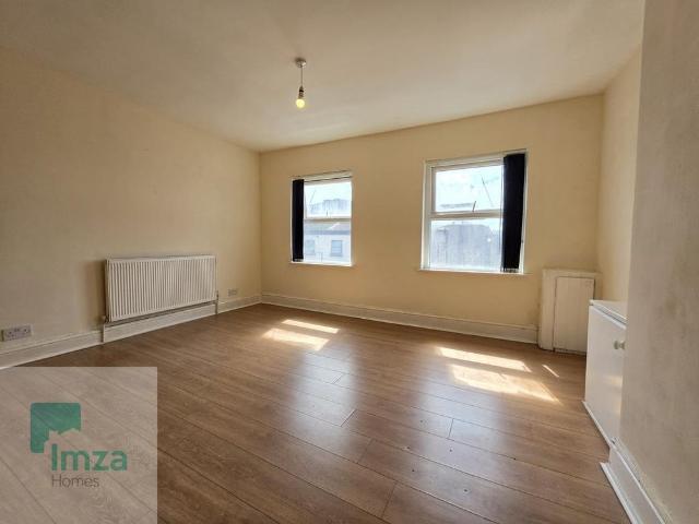 Apartment for rent in Calderstones