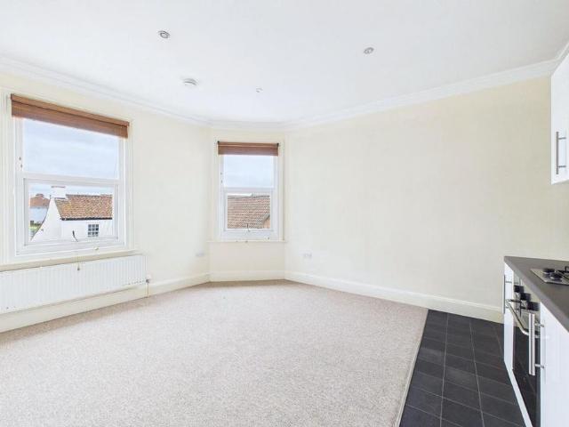 Apartment for rent in North Petherton, Somerset