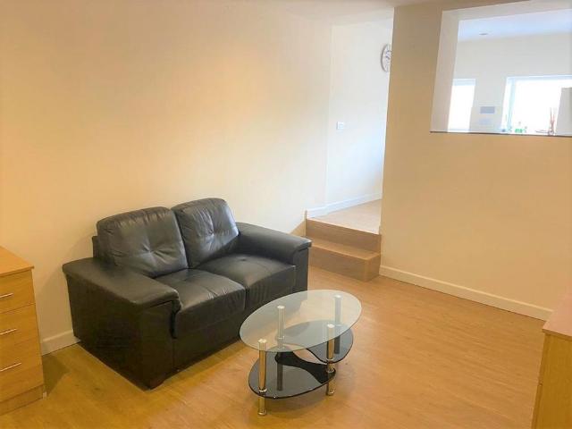 Apartment for rent in Mount Pleasant, Nangreaves