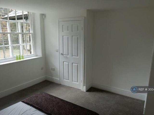 Apartment for rent in Kirkstall, West Yorkshire