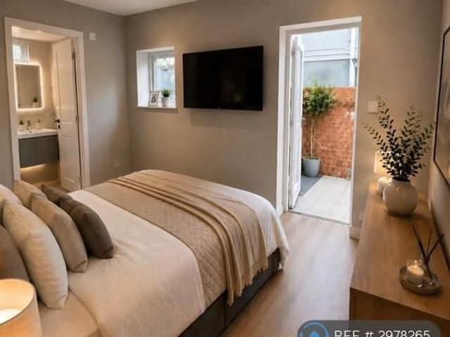 Apartment for rent in Poole