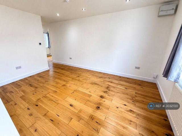 Apartment for rent in Chalvey, Slough
