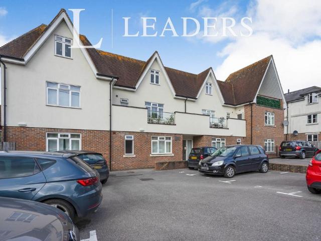 Flat for rent in World's End, Perryfields