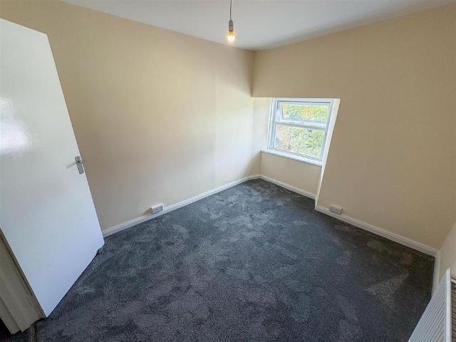 Apartment for rent in Narberth, Wales