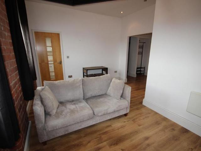 Apartment for rent in Beamhurst, Staffordshire