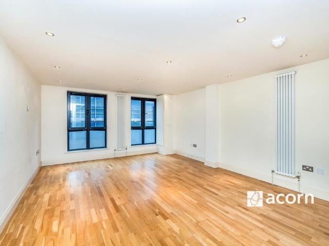 Flat for rent in Greater London