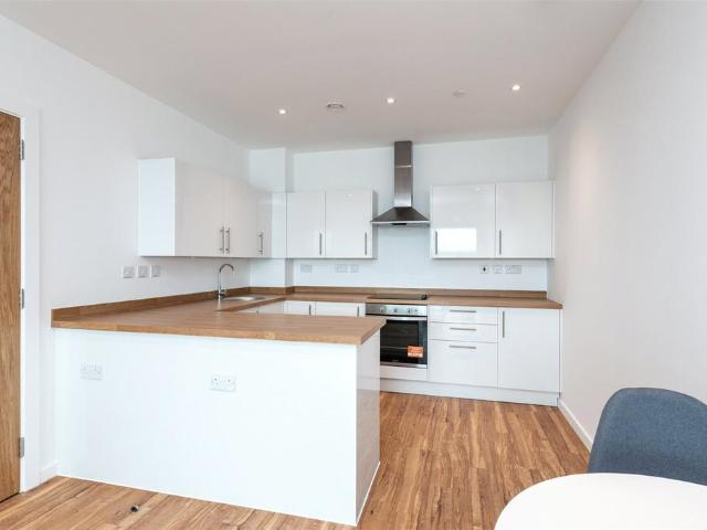 Flat for rent in Brompton, Gillingham