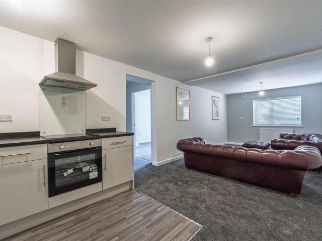 Flat for rent in Winlaton, Tyne And Wear