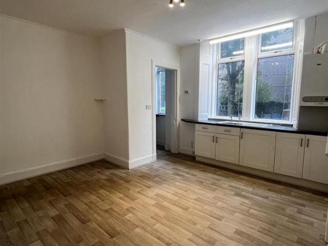 Apartment for rent in Battlefield, Scotland
