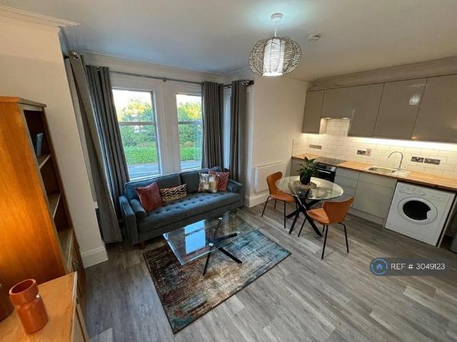 Apartment for rent in Whitley, Reading