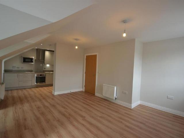 Apartment for rent in Watford Rural, Batchworth