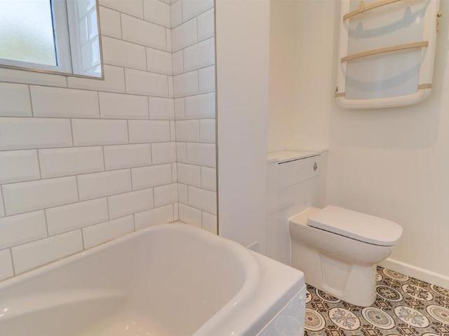 Apartment for rent in Whitnash, Green Close