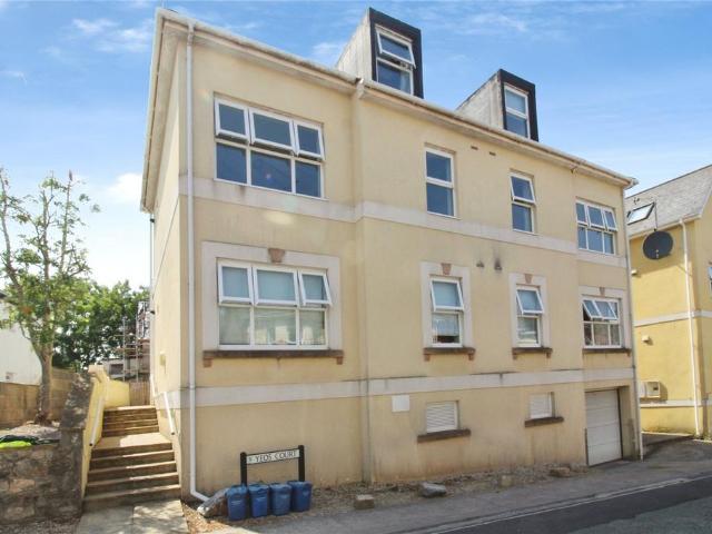 Flat for rent in Highweek, Bridford