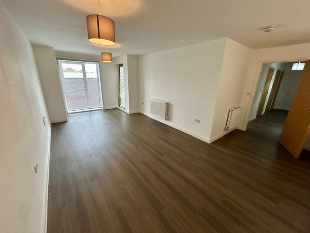 Apartment for rent in Riverdene, Priest Down