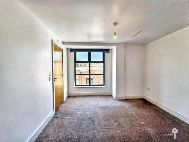 Apartment for rent in The Polygon, City Of Southampton