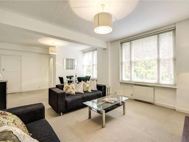 Apartment for rent in Mayfair, Greater London