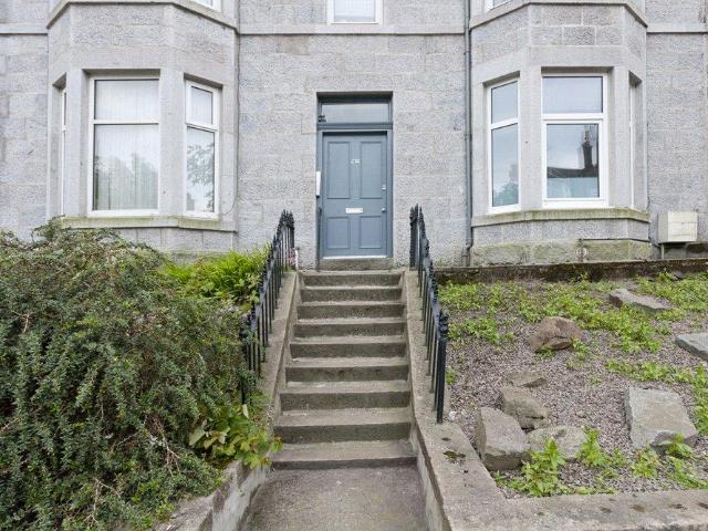 Flat for rent in Ballindoch, Scotland