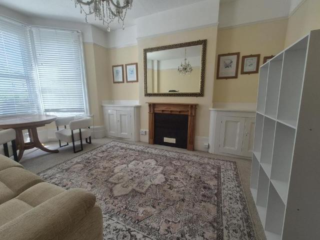 Apartment for rent in St James, Sandown Park