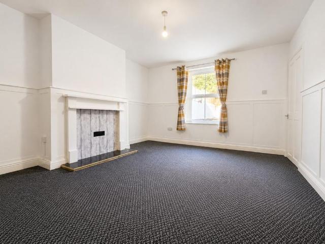Apartment for rent in Huyton, Knowsley