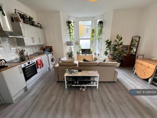 Apartment for rent in West Hackney, Upper Clapton