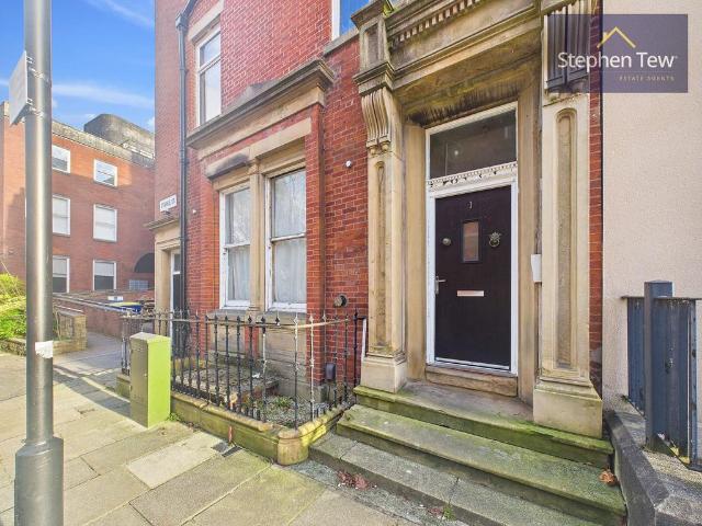 Flat for rent in Avenham, Higher Bartle